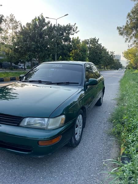 Toyota Corolla XE 1999 1