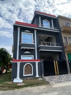 5 MARLA BRAND NEW SPANISH CORNER FACING PARK HOUSE FOR SALE IN NASHEMAN E IQBAL PHASE 2