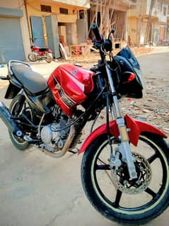 Yamaha YBR 125 2016