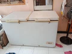 Dawlance deep freezer