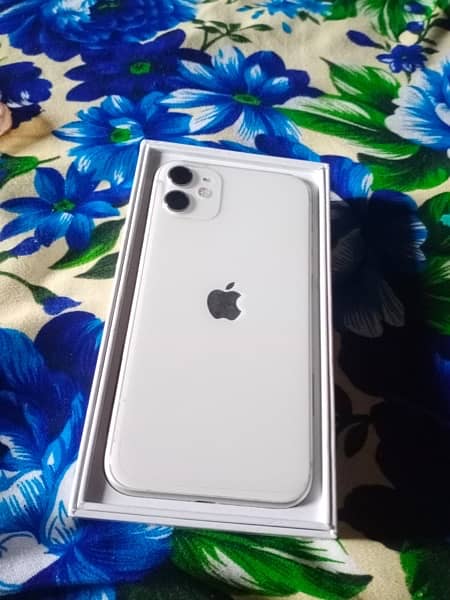 iphone 11 jv 64 gb 10/10 with box pin 3