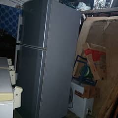 haier full size fridge for sell in very good condition
