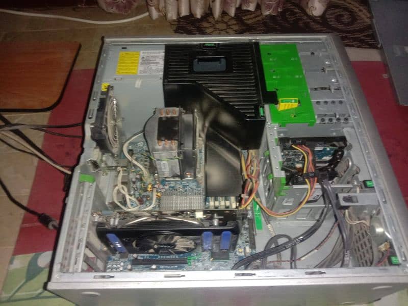 Hp Xeon Z400  Gaming + Editing Pc 3