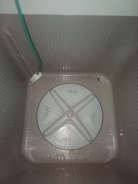 new asia washing machine working and excellent condition 2