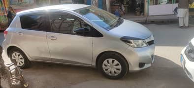 Toyota Vitz 2011