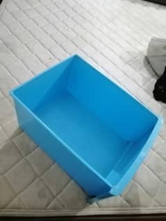 Storage box