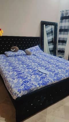 bed with mattres dressing and wall merior