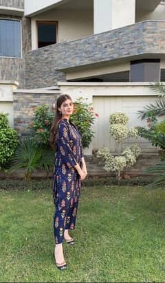 2 Pcs Women's Stitched Linen Printed Shirt And Trouser