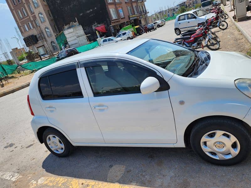 Toyota Passo 2015 16