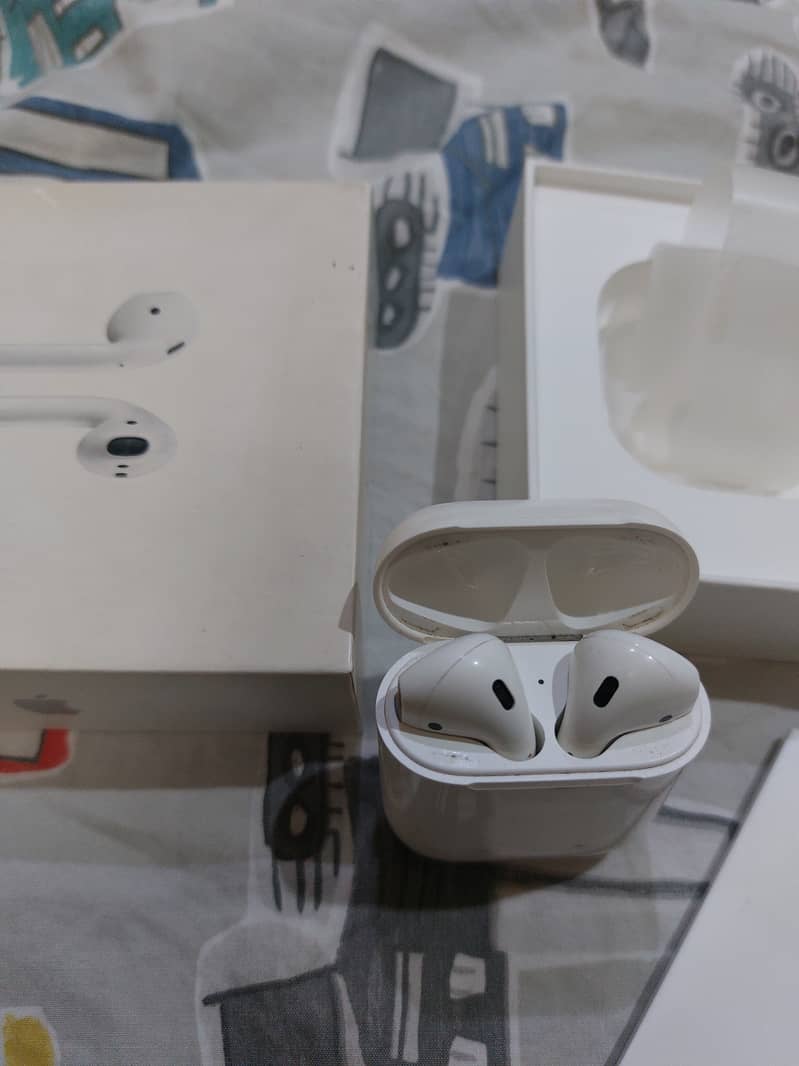 Airpods 2