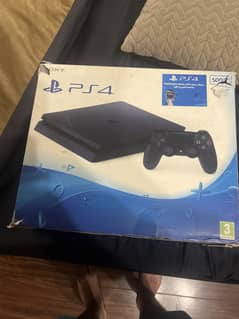 Ps 4 slim