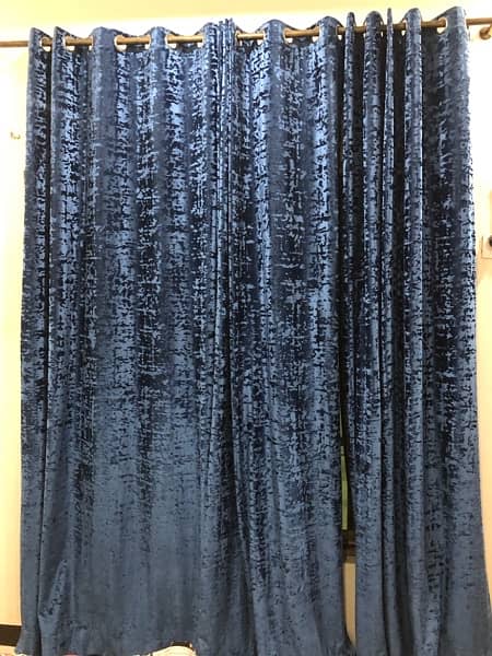 velvet curtains 0