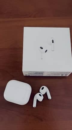 AirPods