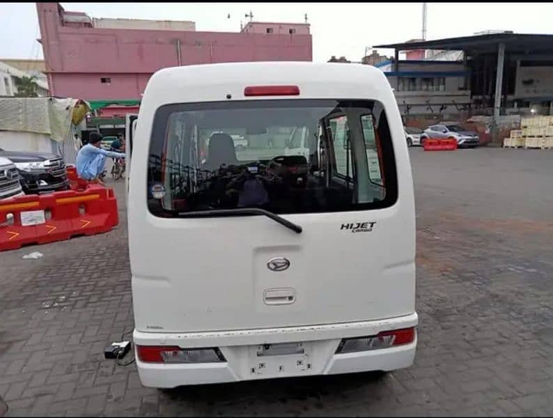 Daihatsu Hijet 2019 6