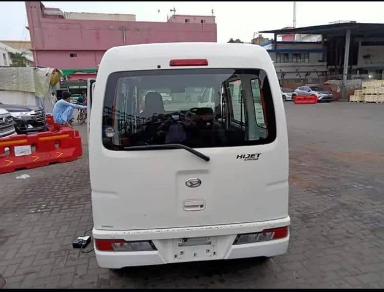 Daihatsu Hijet 2019 10