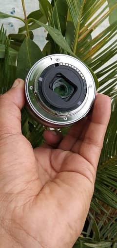 SONY 16/50 lens