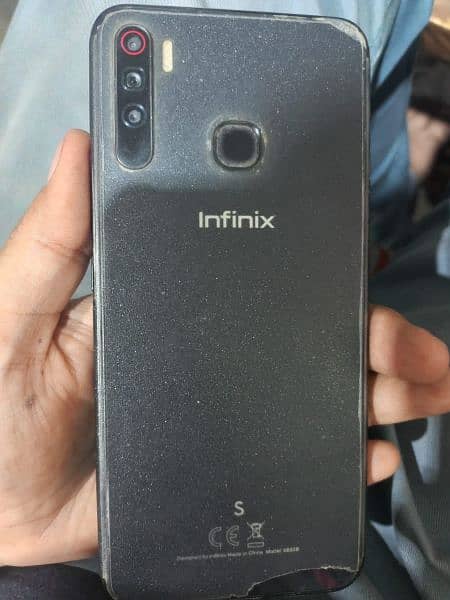 Infinix s5 lite 4 64 with box glass change hai. 1