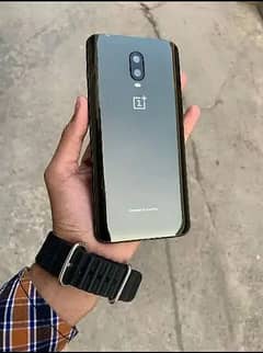 One plus 6t 8/128 for sell.