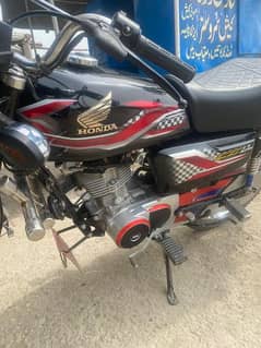 Honda 125 2023/24 contact 03043900922