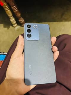 VIVO V27e