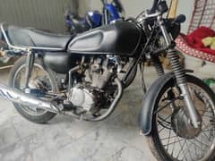 Honda 125 cafe racer converted.