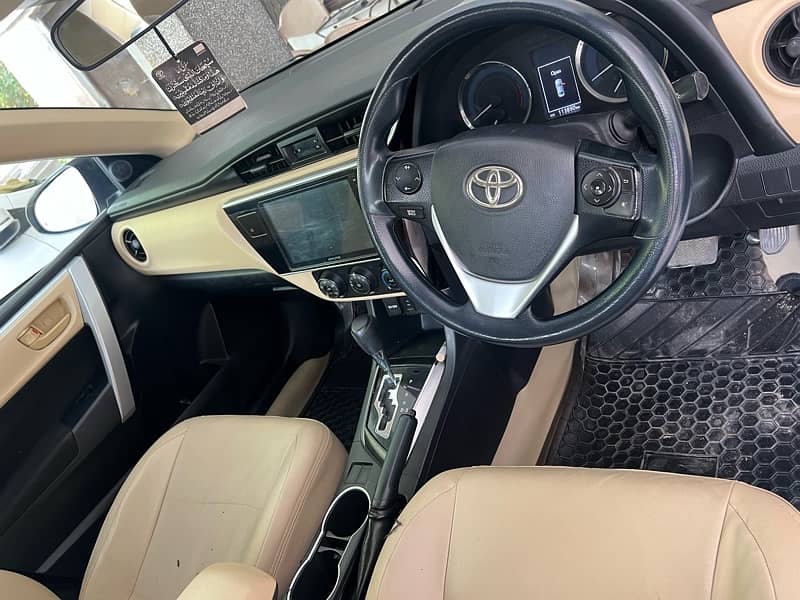 Toyota Altis  2019 6