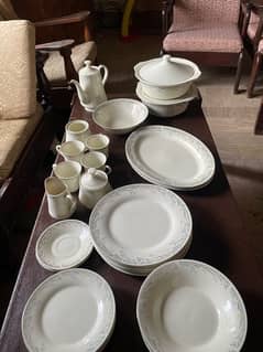 CHINA WARE DINNER SET