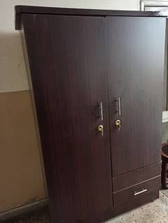 cupboard/wadrobe