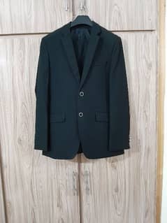 2 Piece Suit in Excellent condition