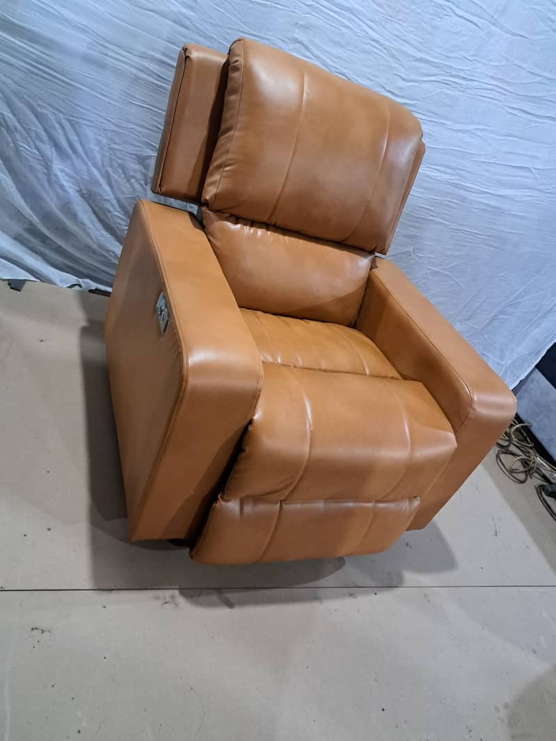 Single Seater Recliener Manual and Electric ~ 10 Year Warranty 1