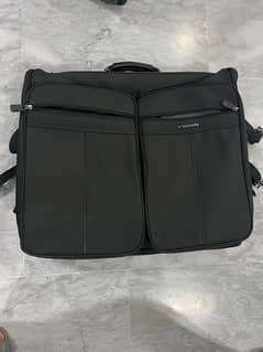 Samsonite Travelling trolley Bag And Suiter