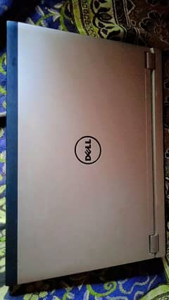 Dell Latitude 3330 Laptop