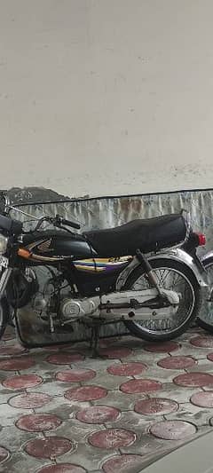 I am selling my Honda CD 70 bike in good condition