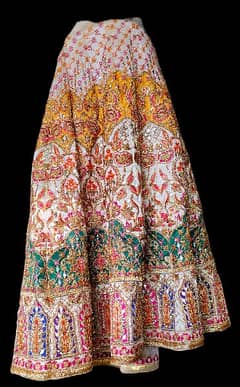 BRIDAL MEHNDI/ MAYON LEHENGA