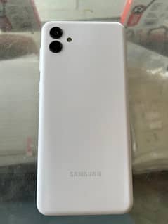 Samsung A04 3/32 with box