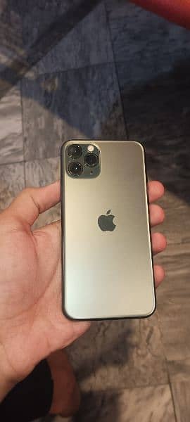 i phone 11 pro 3