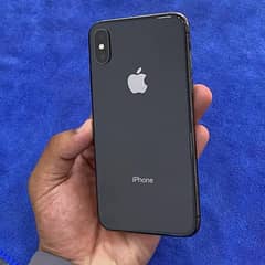 iPhone x  64 GB