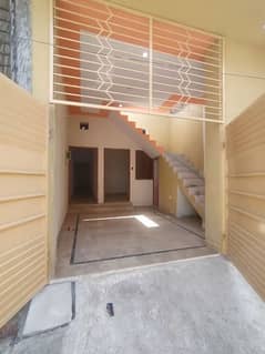 Green town rafyqamer road 2.5 mrla single story fuly marbl house urgent Sale,