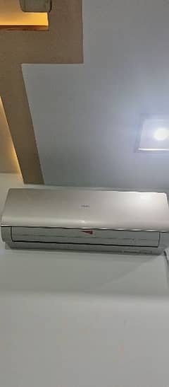 AC for sale Haier company 10/9 condition