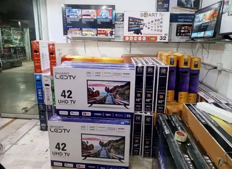 32 INCH NEW MODEL  LED TV 4K UHD   03228083060 0