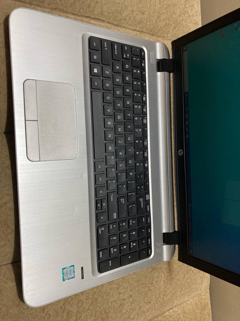 HP Probook 450 G3 Core i3 6th Generation Awesome Numpad laptop 2