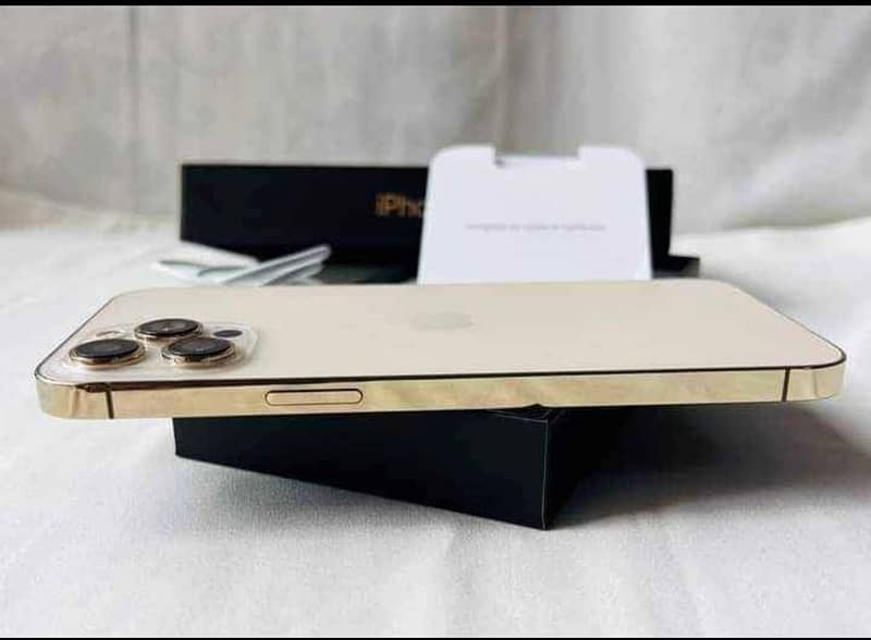 iphone 12pro max 128gb 10by10 PTA approved LLA model 3