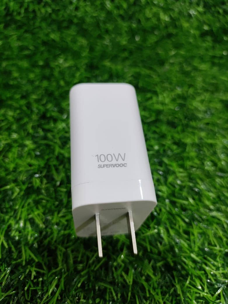 Oneplus charger 100watt 11,12 series 100% original boxpulled 3