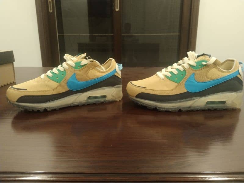 Brand New Nike Air Max 90 Terrascape 2