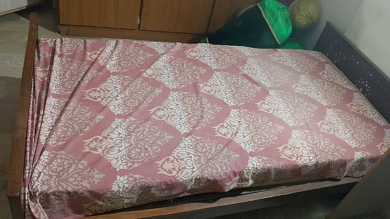 single bed and mattress for sale 4