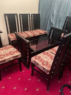 8 seats dinning table