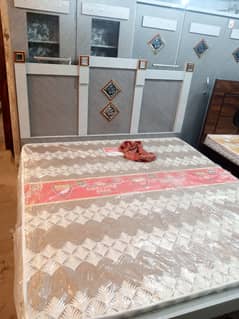 king Size Bed | Complete bed Set | Book Now