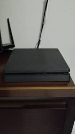 PS4 Slim 500 GB