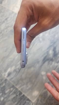 Xiaomi 12 . . 8GB RAM . . 256GB memory