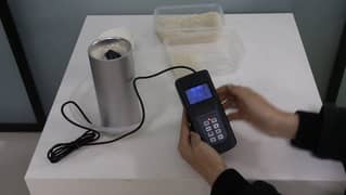 MC7828G	Grain Moisture Meter 0